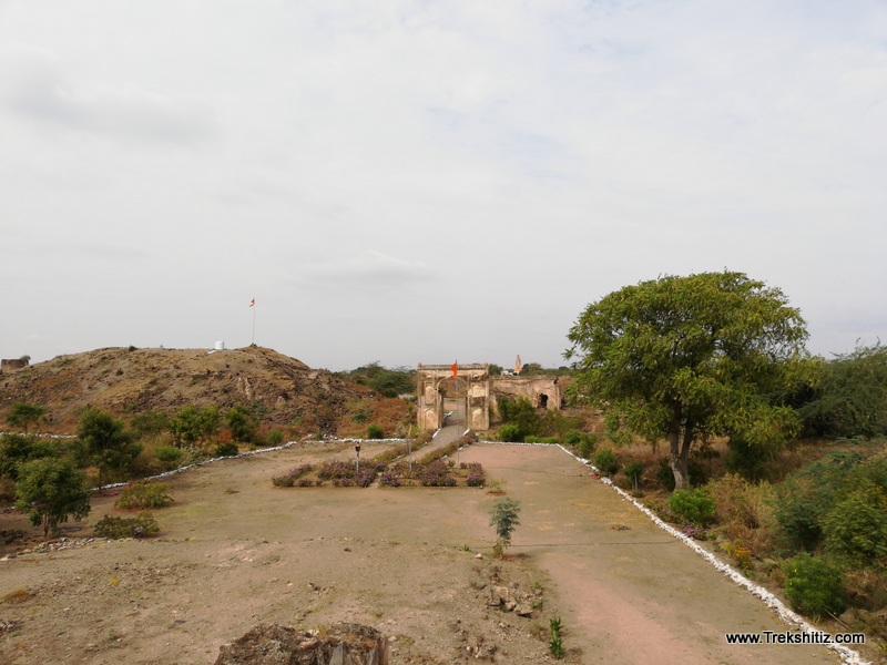 Bahadurgad (Pedgaon Fort)